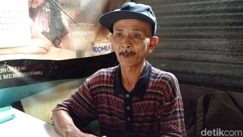 Mengenal Lebih Jauh Tukang Sampah yang Kembalikan Rp 20 Juta Mengenal Lebih Jauh Tukang Sampah yang Kembalikan Rp 20 Juta