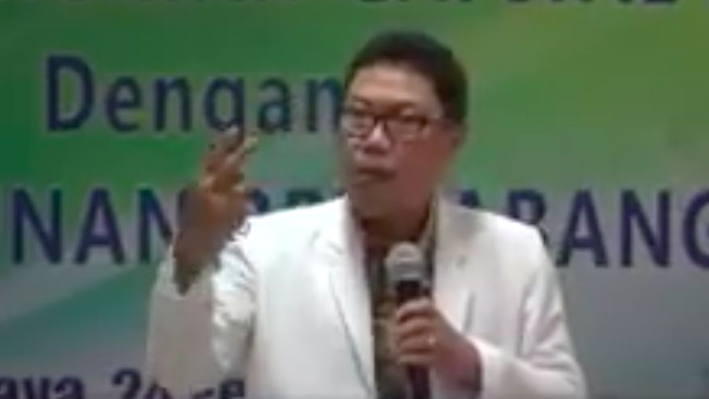Dokter Agus Ali Fauzi yang Ceramahnya Bikin Ngakak Dikenal Suka Melucu Do kter Agus Ali Fauzi yang Ceramahnya Bikin Ngakak Dikenal Suka Melucu