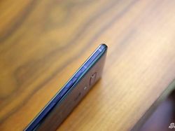 Melihat Lebih Dekat HTC U12+ yang Punya Spek Mumpuni