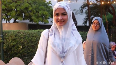 Foto: Gaya Hijab Revalina Hingga Nycta Gina Saat Buka Puasa Bersama
