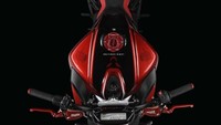 Hanya, beberapa sentuhan spesial seperti serat karbon dan skema warna yang unik menghiasi motor edisi khusus ini. Foto: Dok. MV Agusta