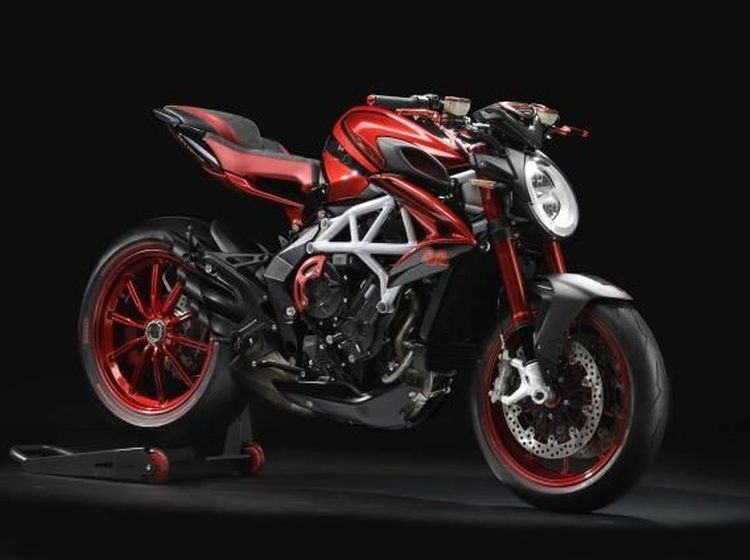 MV Agusta Brutale ala Lewis Hamilton