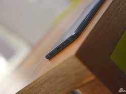 Melihat Lebih Dekat HTC U12+ yang Punya Spek Mumpuni