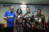 PT Bank Negara Indonesia (Persero) Tbk (BNI) dan Angkasa Pura Kargo kerja sama menambah ragam transaksi nontunai di area kerja Angkasa Pura Kargo (APK)/Foto: Dok BNI)