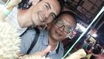 10 Gaya Atalarik Syach Saat Panen Rambutan dan Ngopi Bareng Vonny Cornelia