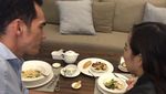 10 Gaya Atalarik Syach Saat Panen Rambutan dan Ngopi Bareng Vonny Cornelia