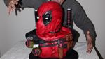 Gemasnya 10 Kue Serba Merah dan Hitam Bertema Deadpool!