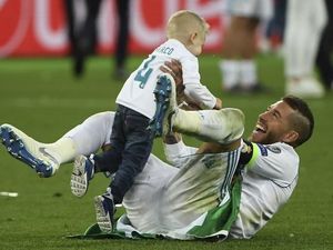 Madrid Juara Liga Champions, Keluarga Ronaldo dan Skuat Madrid Invasi Lapangan