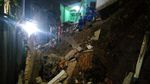 Penampakan Rumah Terdampak Longsor di Petukangan Utara Jaksel