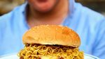 Selain Donat, Ini Dia 9 Kreasi Makanan yang DIbuat dari Mie Goreng Instan