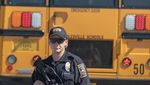 Potret Evakuasi Siswa Pasca-penembakan SMP di Indiana, AS