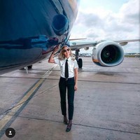 Aku sering ditertawakan ketika aku bilang aku sekolah untuk menjadi pilot, mereka tidak percaya jika aku melakukannya. Tapi aku menjadikan kejadian tersebut sebagai motivasi, ucap Maria seperti dikutip The New Daily. Foto: Dok. Instagram