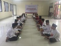 Nikmatnya Berbagi dengan 300 Ribu Penghapal Alquran di Bulan Ramadan