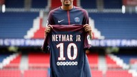 Neymar, pemain Paris Saint-Germain mengantongi kekayaan bersih US$ 63 juta atau setara Rp 882 miliar. Istimewa/businessinsider