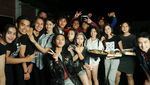 Ini Gaya Kathy Indera, Pacar Baru Young Lex Saat Makan Es Krim dan Ngemil