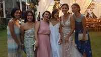 Selamat Aline dan James, semoga langgeng dan bahagia selamanya. Foto: Instagram Dita Koenadi