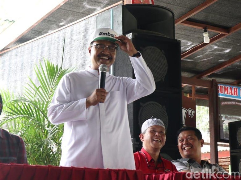 Tak Hanya Tebar Janji, Warga Kediri Siap Menangkan Gus Ipul Tak Hanya Tebar Janji, Warga Kediri Siap Menangkan Gus Ipul