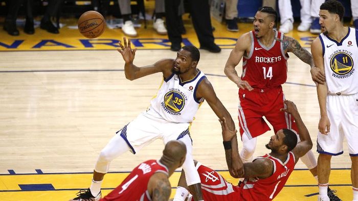 Golden State Warriors vs Houston Rockets akan lanjut ke gim ketujuh (Foto: Cary Edmondson-USA TODAY Sports) Golden State Warriors vs Houston Rockets akan lanjut ke gim ketujuh (Foto: Cary Edmondson-USA TODAY Sports)