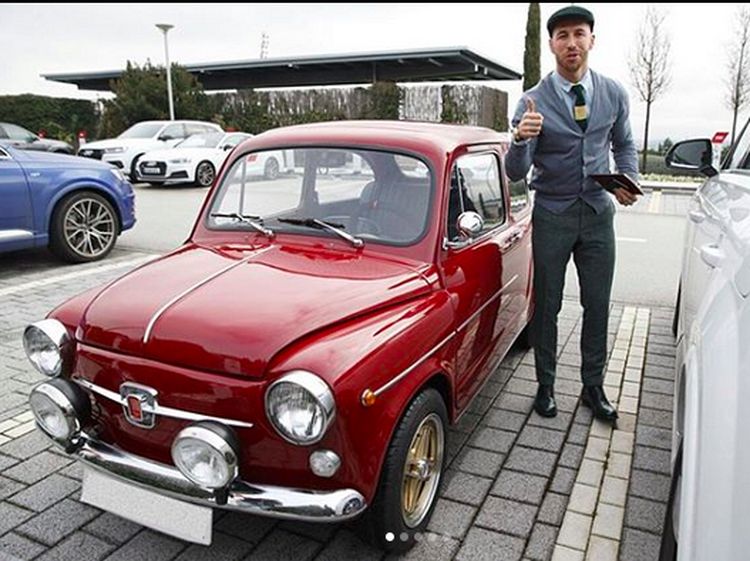 Sergio Ramos Si Penyuka Mobil Klasik