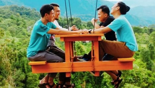 Ranggon Hills Gunung Salak Bogor