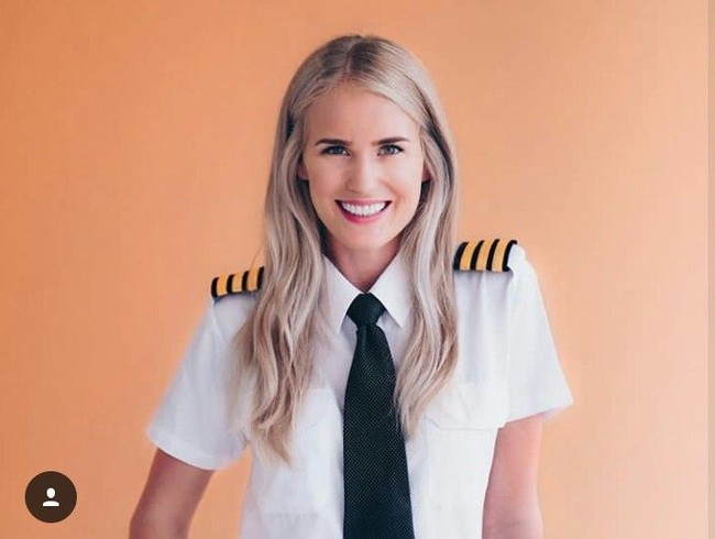Maria kini sudah bekerja selama tiga tahun sebagai pilot maskapai komersil. Ia pun terus mengajak wanita untuk berani menggapai cita-citanya meski sering diremehkan. Foto: Dok. Instagram