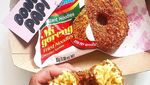 Selain Donat, Ini Dia 9 Kreasi Makanan yang DIbuat dari Mie Goreng Instan
