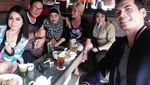 10 Gaya Atalarik Syach Saat Panen Rambutan dan Ngopi Bareng Vonny Cornelia