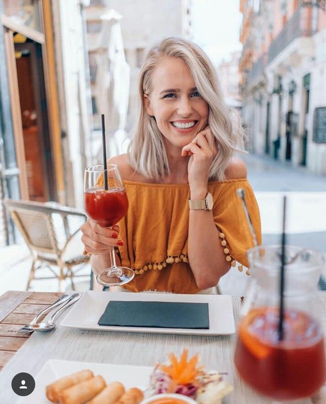 Pilot cantik asal Swedia ini kini pun jadi bintang Instagram. Followers-nya mencapai 390 ribu. Foto: Dok. Instagram