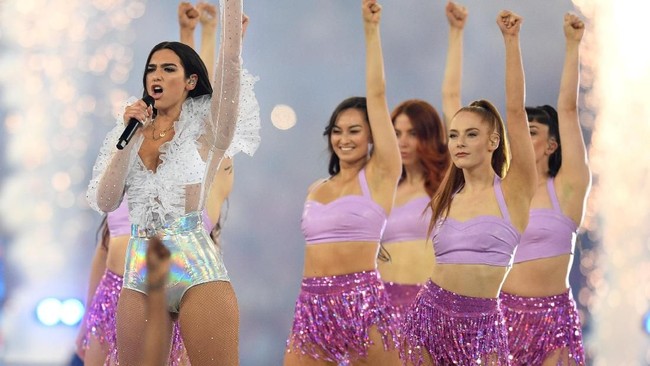 5 Fakta Seru Tentang Dua Lipa