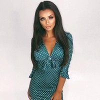 Bintang reality TV asal Amerika Serikat, Kady McDermott terang-terangan mengaku operasi pembesaran payudara yang baru dijalaninya awal bulan Mei. Ia mengaku ini merupakan operasi payudara pertamanya. Foto: Instagram/@kadymcdermott