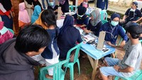 Tersedia sudut pengobatan gratis untuk memeriksa tensi darah dan pemeriksaan kesehatan lainnya. Istimewa/Jurnalis Mancing.