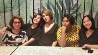 Banyak netizen menyebut keduanya semakin mirip. Setuju? Foto: Instagram Sissy Prescillia