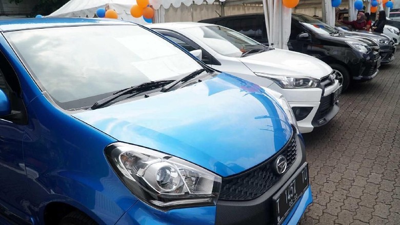 ACC Ramadan Auto Fair Astra Credit Companies (ACC), perusahaan pembiayaan pertama Astra, mengadakan bursa mobil bekas berkualitas bertajuk ACC Ramadan Auto Fair