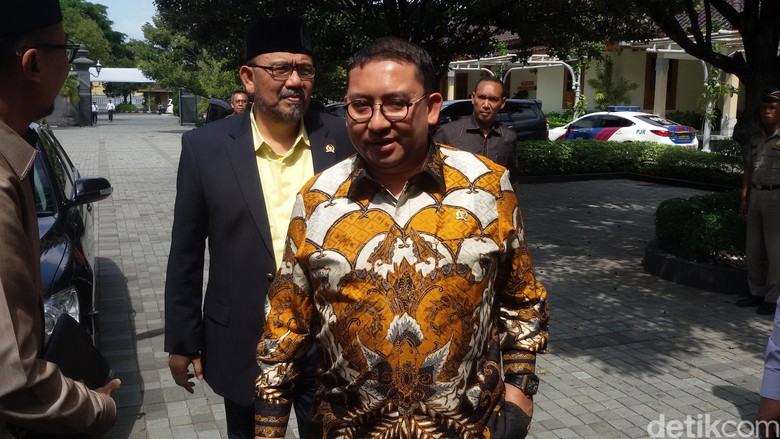 Ditantang Istana Tunjukkan Data Mudik Macet, Fadli Zon Menjawab Ditantang Istana Tunjukkan Data Mudik Macet, Fadli Zon Menjawab