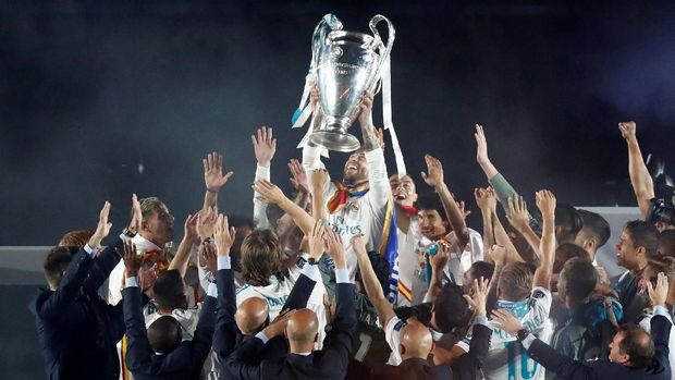 Real Madrid menjadi juara Liga Champions 2017/2018 setelah mengalahkan Liverpool di final.