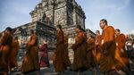 Melihat Persiapan Umat Budha Jelang Perayaan Waisak