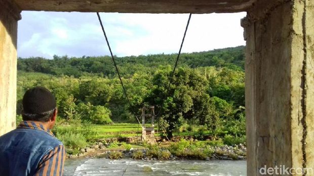 Jembatan ini akan dibangun dengan konsep jembatan gantung