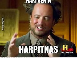 Meme Curhatan Masih Kerja di Hari Kejepit