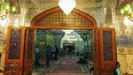 Foto: Masjid Penuh Kaca yang Cantik Banget di Iran