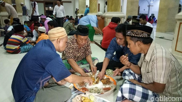 bukber megibung