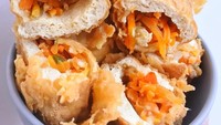Gehu khas Jawa Barat ini, punya rasa yang khas. Luarnya krispy, dalamnya lembut dan gurih. Ini gehu milik @ngunyahberdua. Foto: Instagram