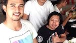Hobi Makan Salad dan Roti, Ini Pose Ali Syakieb Ketika Makan Bersama Pacar