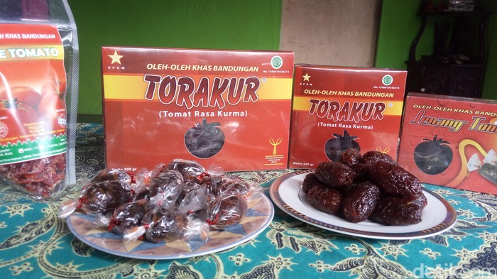 Ini Dia Torakur, Oleh-oleh Khas Bandungan yang Terbuat dari Tomat