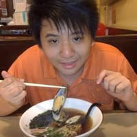 Steve Yong membagikan perjalanan operasi plastiknya di media sosial. Foto: Facebook Steven Yong