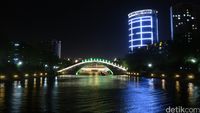 Jembatan klasik khas China (Fitraya/detikTravel)