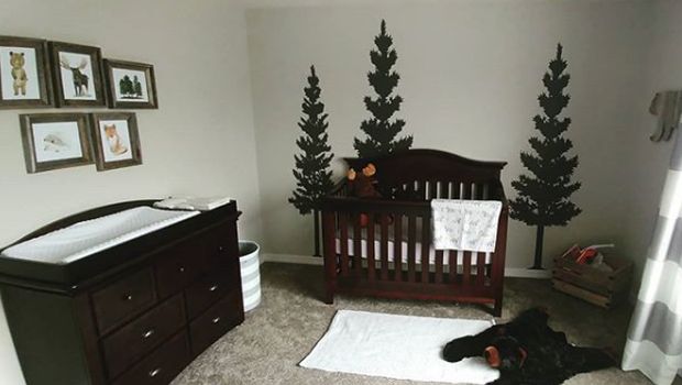 Dekorasi kamar anak tema hutan