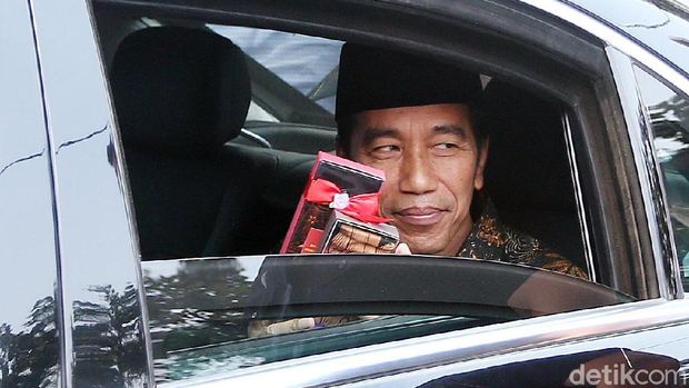 Kontroversi Amien Rais Yakin Allah Lengserkan Jokowi