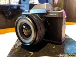 Penampakan Fujifilm X-T100 Bergaya Retro