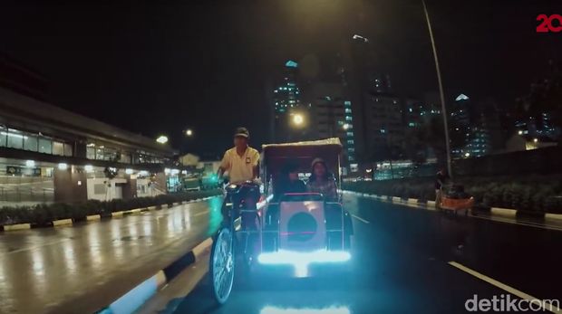 Menikmati Trishaw Uncle di Little India (20Detik)