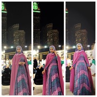 Krisdayanti bukan satu-satunya artis yang penampilannya saat umrah dibanjiri kritikan. Hal serupa juga pernah menimpa penyanyi dangdut Iis Dahlia. Berpose di depan Kabah, Iis terlihat glamour dengan busana muslim berbahan brokat yang dipadukan dengan cape berwarna ungu. Foto: Dok. Instagram